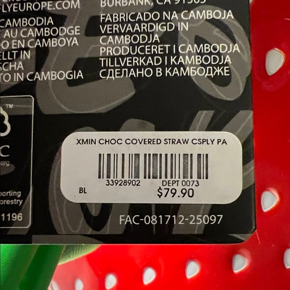 Loungefly Disney Minnie Mouse Scented Chocolate Dipped Strawberry Backpack - Picture 8 of 8